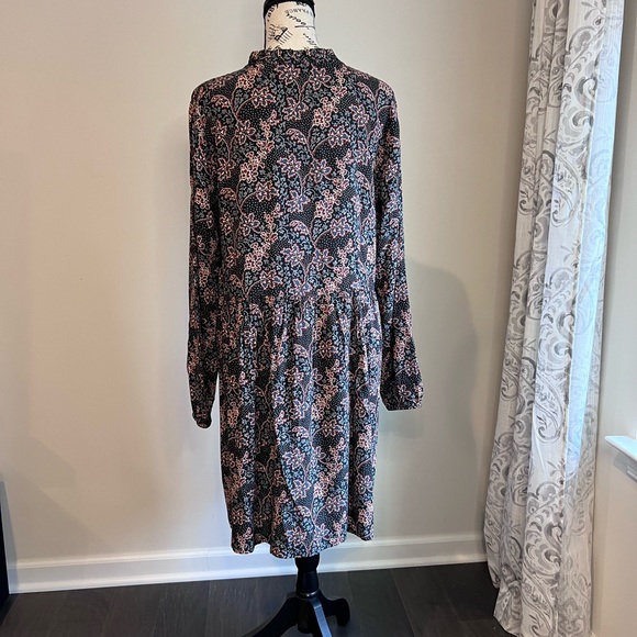 Loft Ruffle Black and Brown Floral Print Mini Dress Perfect for Fall Size Med - Picture 2 of 9